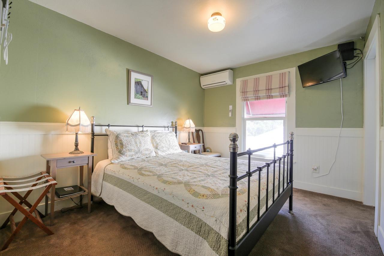 Charlotte 3* Groveland